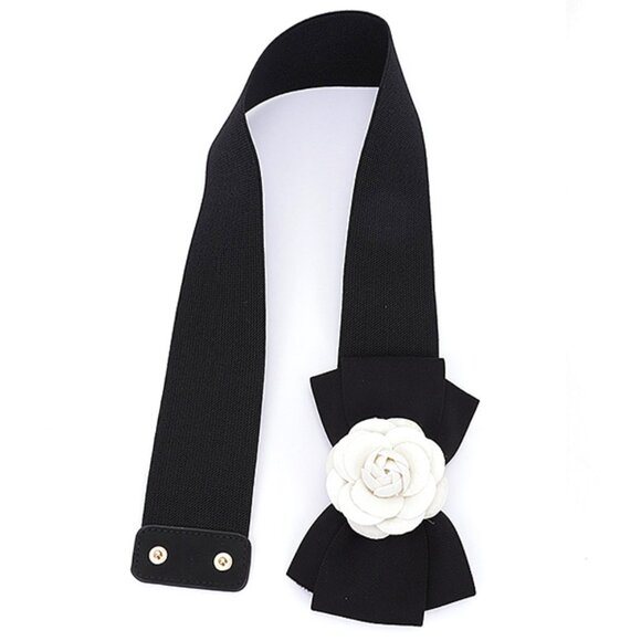 BNWT Camellia Rose Bow Designer Look Elastic Stretch Fashion Belt - Picture 4 of 4